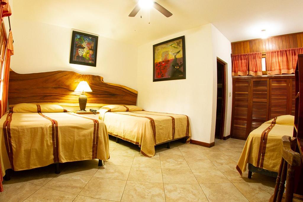 Hotel Dos Mundos Панахачел Екстериор снимка