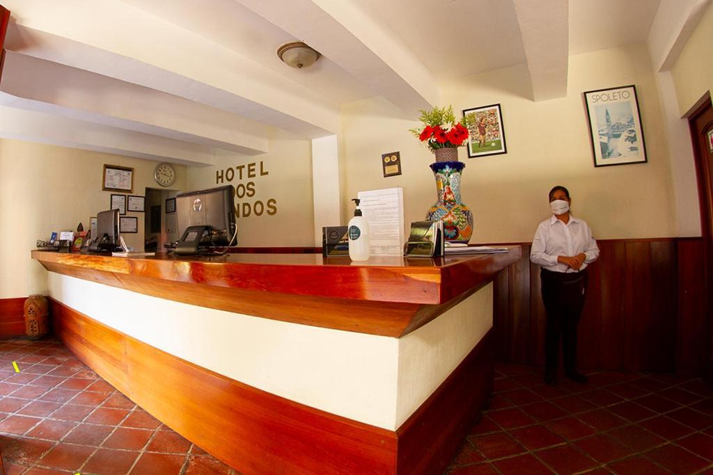 Hotel Dos Mundos Панахачел Екстериор снимка
